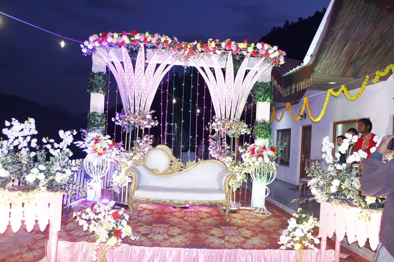 Destination wedding Triyuginarayan